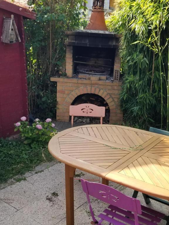Chez Loti Apartment Louviers Exterior foto